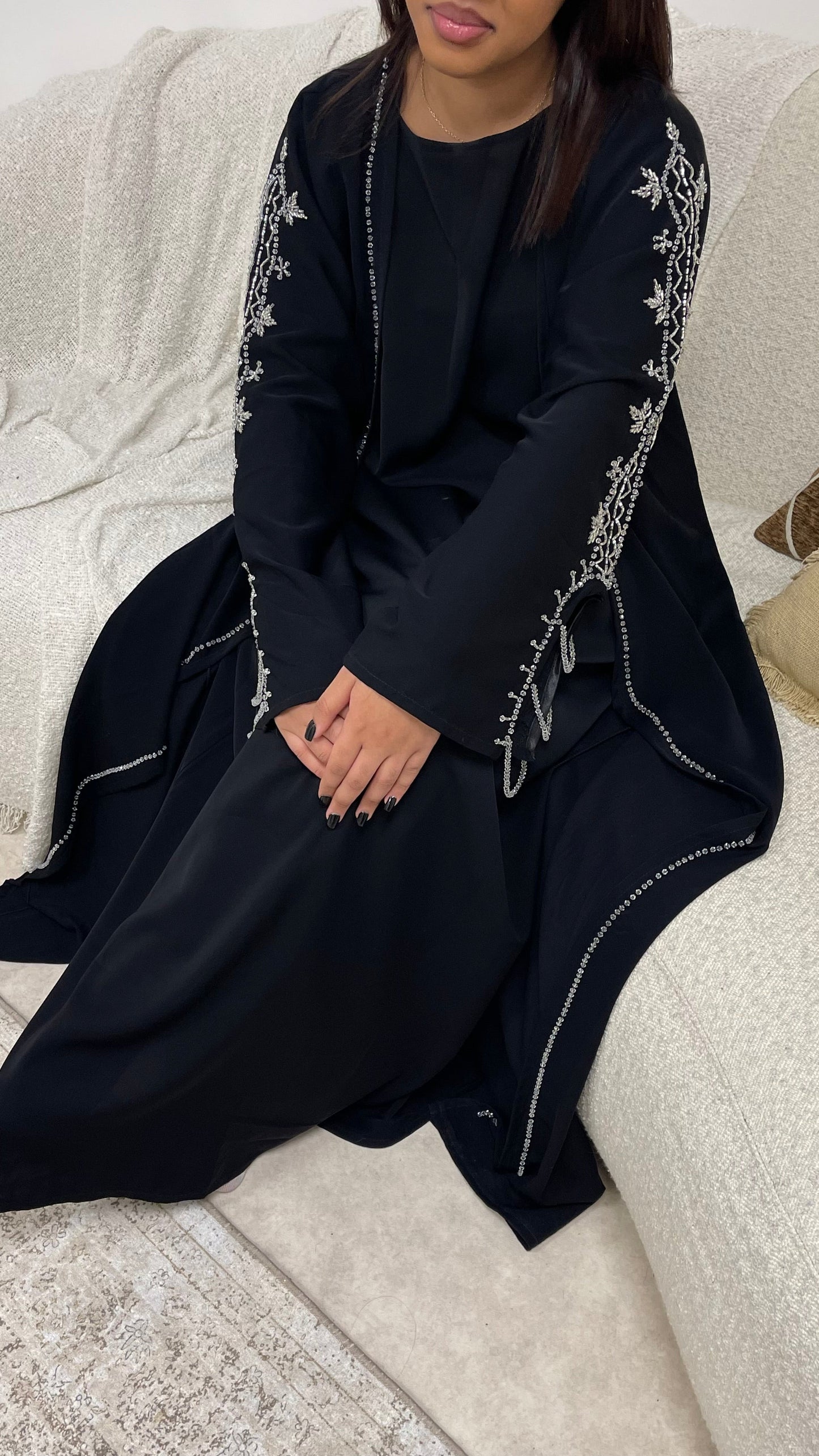 Abaya Amira