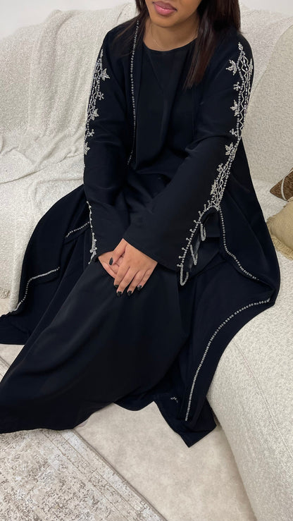 Abaya Amira